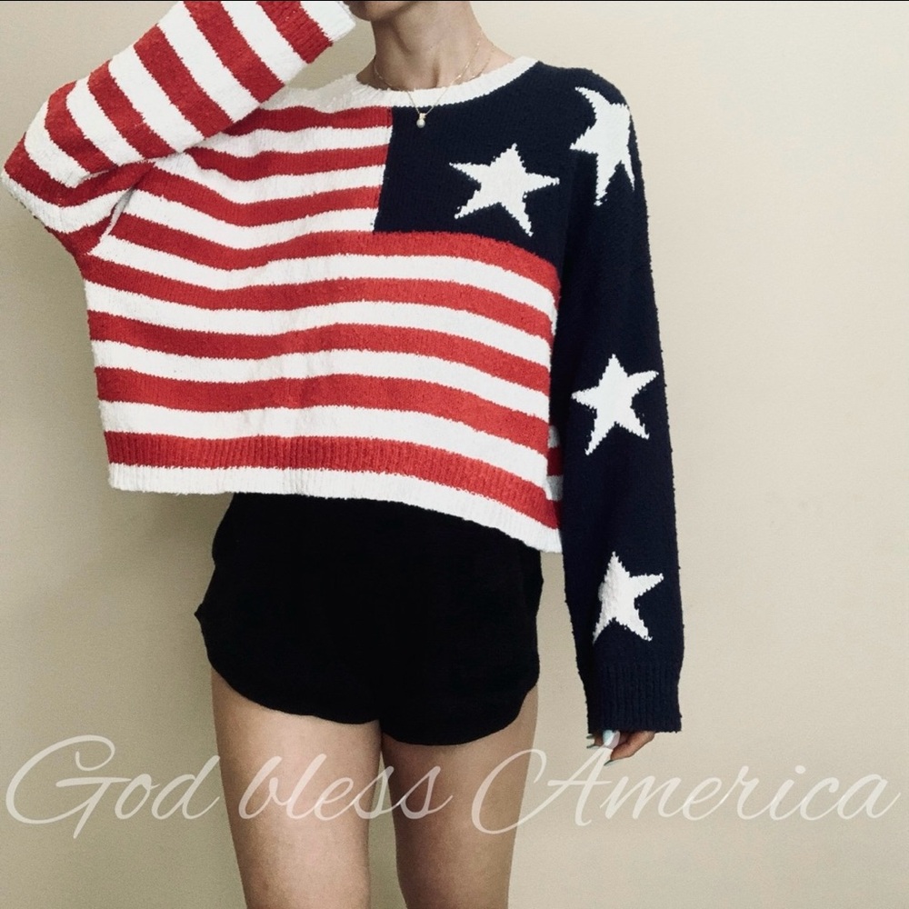 Brand New Gold bless America sweater